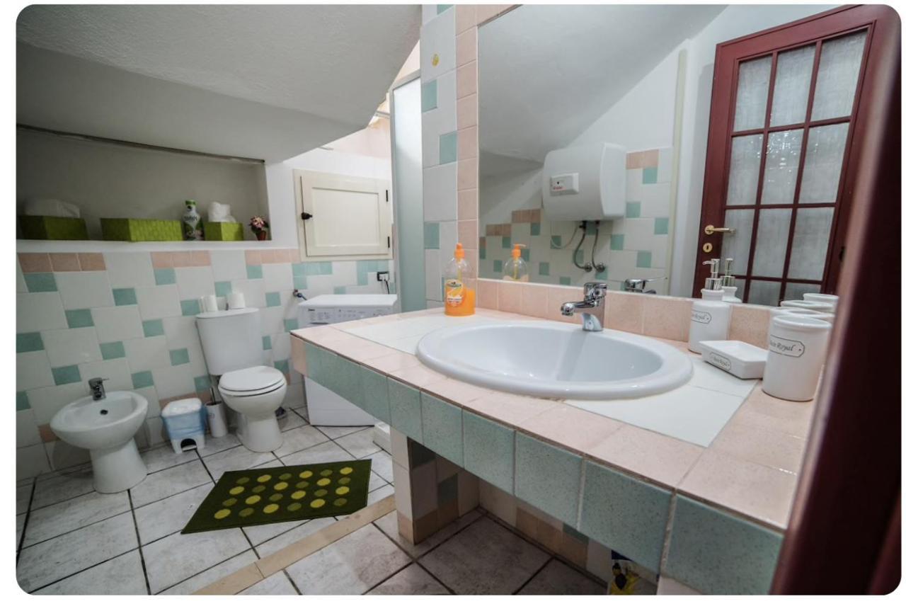 Casa Particular - Casa Vacanze - By Faendho Porto Torres Eksteriør billede