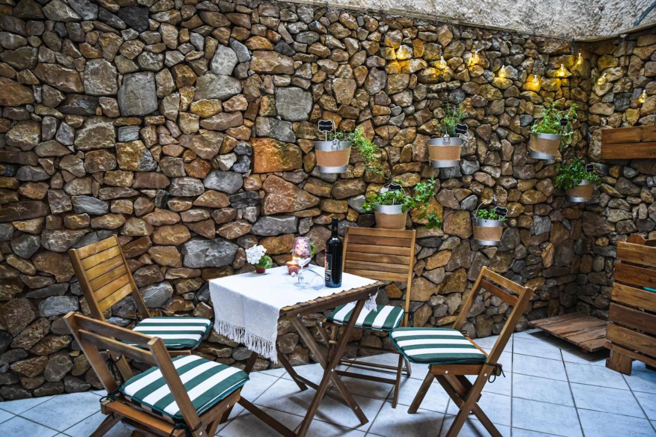 Casa Particular - Casa Vacanze - By Faendho Porto Torres Eksteriør billede