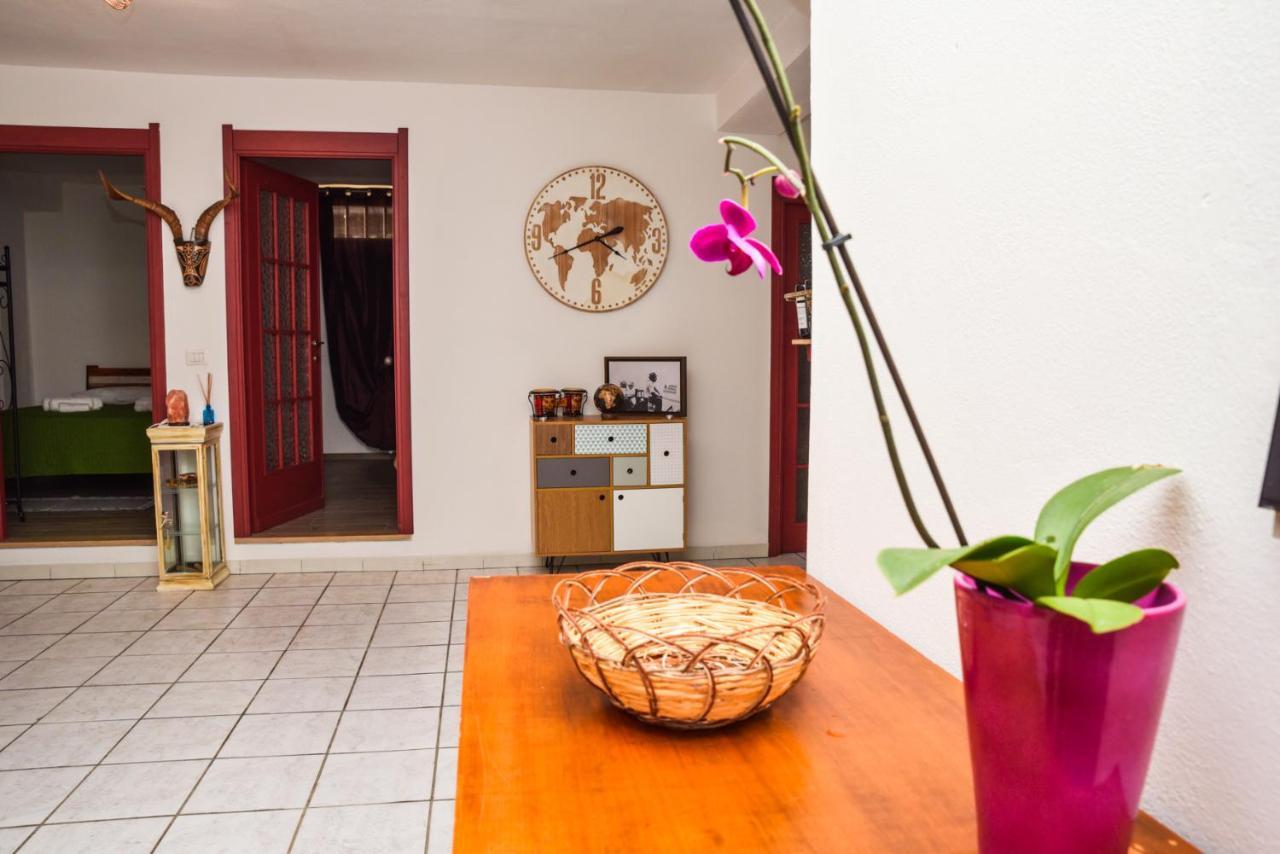 Casa Particular - Casa Vacanze - By Faendho Porto Torres Eksteriør billede